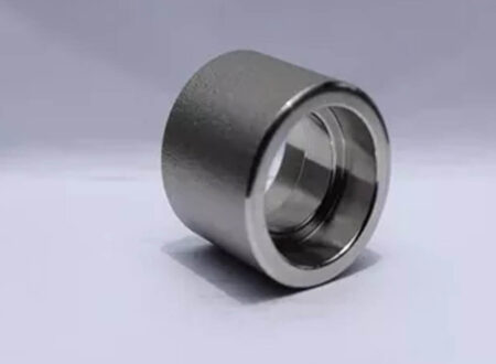 forged-half-coupling
